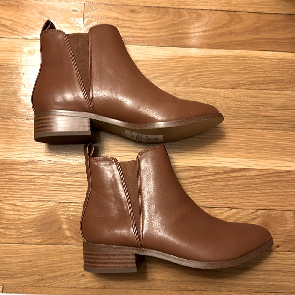 J Crew Leather Ankle Boots NWT